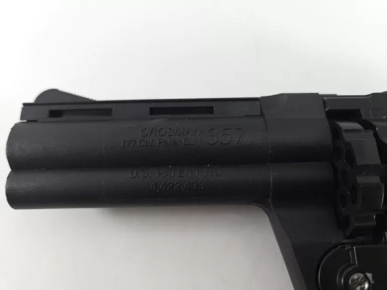 WIATRÓWKA REWOLWER CROSMAN 357 4,5MM + 2 PUDEŁECZKA ŚRUTU + AKCESORIA