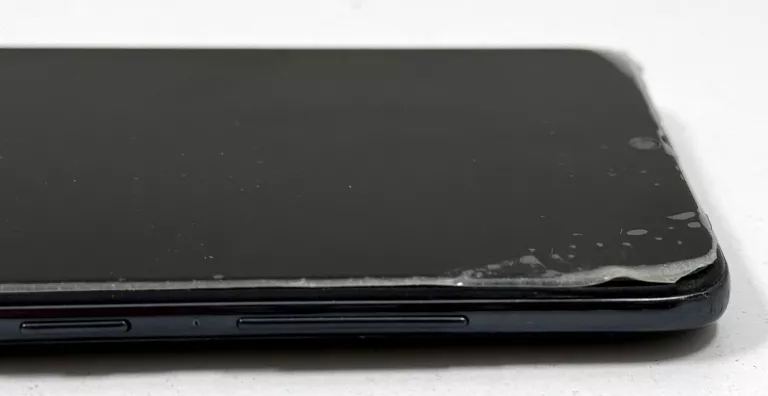 smartfon-samsung-galaxy-a70-6-gb-128-gb-4g-lte-czarny-uszkodzony-ean-gtin-8801643829834