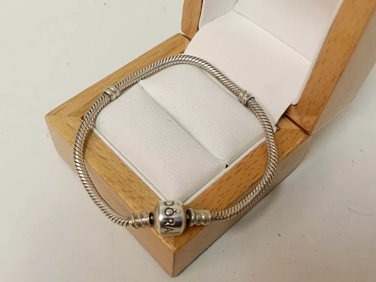 PIĘKNA SREBRNA BRANSOLETA PANDORA 18 CM