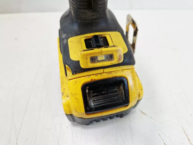 zestaw-klucz-udarowy-dewalt-dcf894-4x-akumulator-ladowarka-walizka-ean-gtin-5035048707692