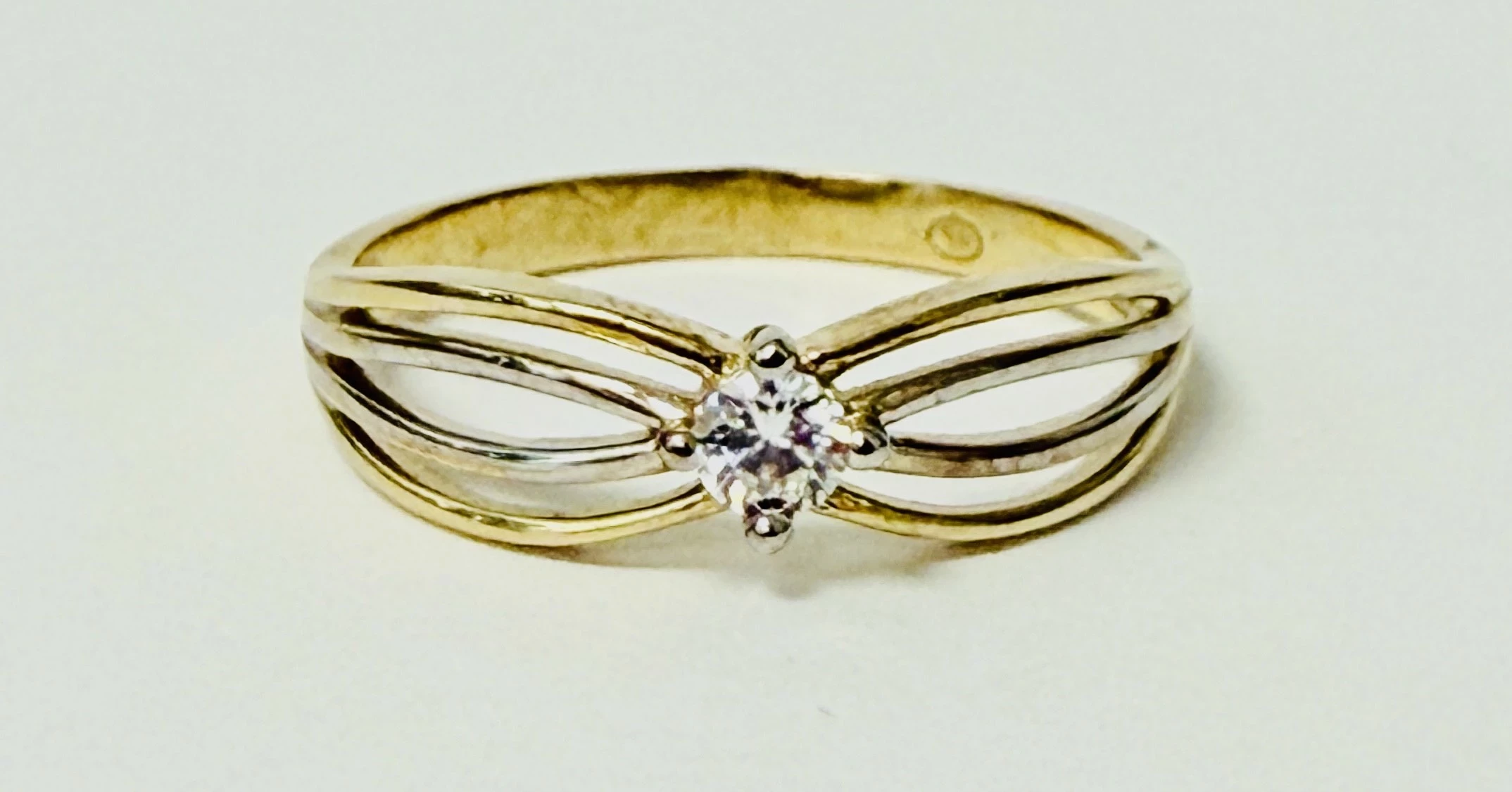 zloty-pierscionek333153g-13q-ean-gtin-4251681715325