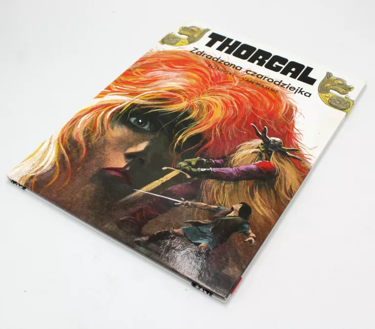 zdradzona-czarodziejka-thorgal-tom-1-isbn-9788328158801