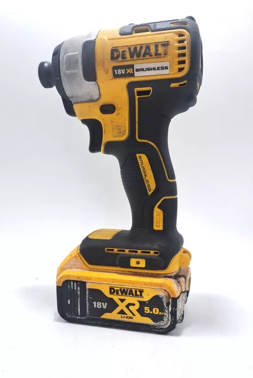 ZAKRĘTARKA DEWALT DCF787