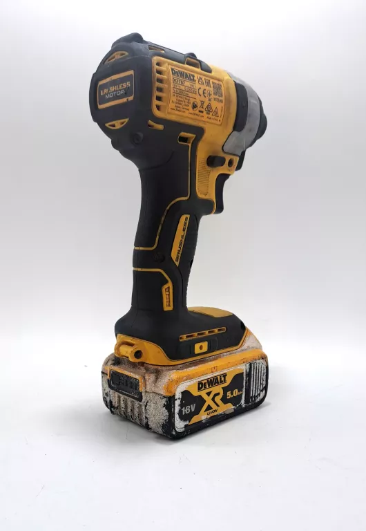 ZAKRĘTARKA DEWALT DCF787