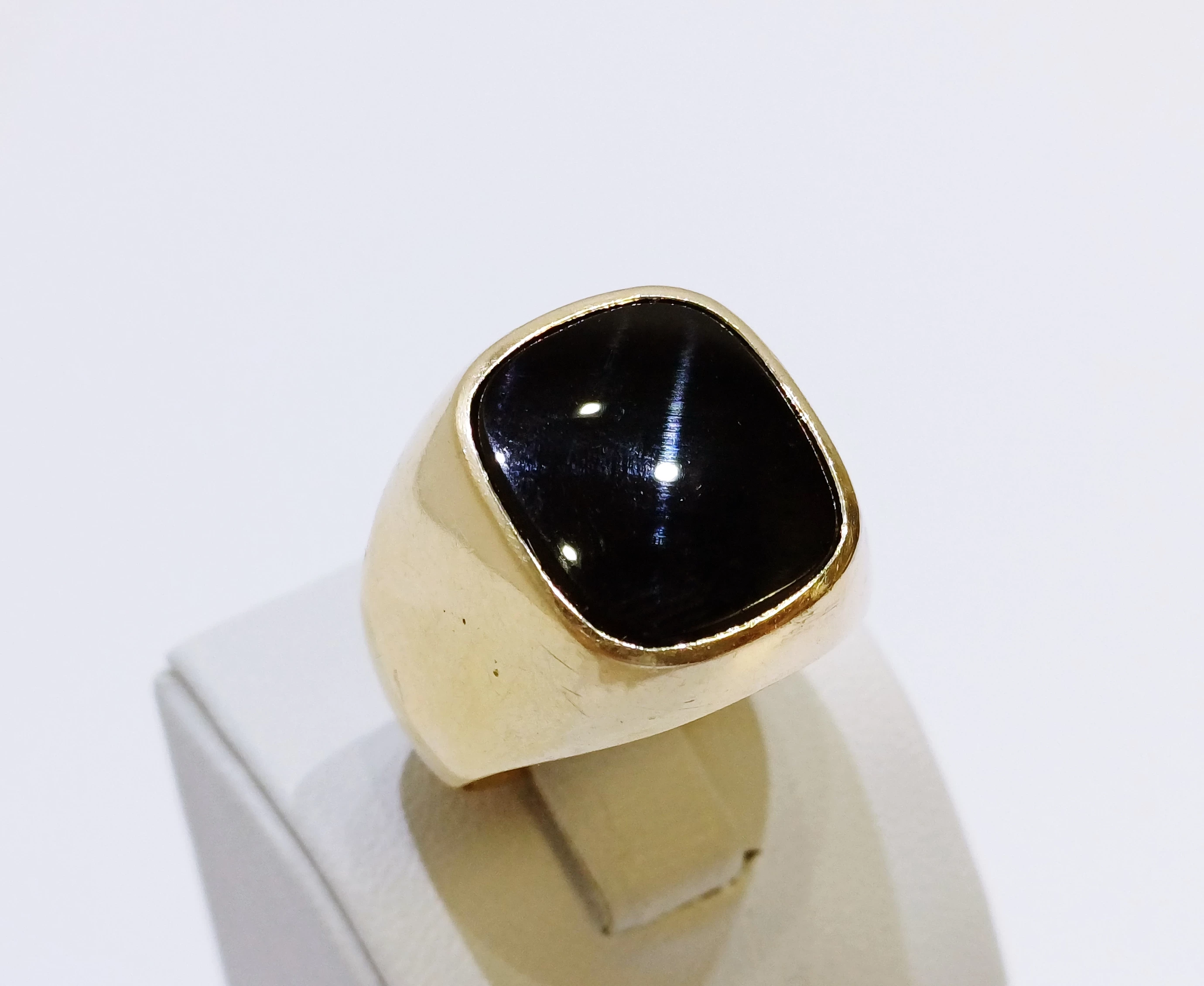 zloty-sygnet-meski-z-onyksem-r19-585-14k-1581g-waga-001