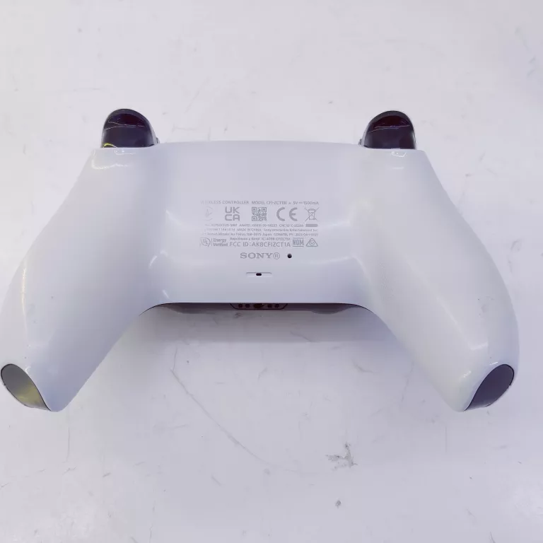 KONSOLA PLAYSTATION 5 CFI-2016 1TB BLU-RAY+PAD