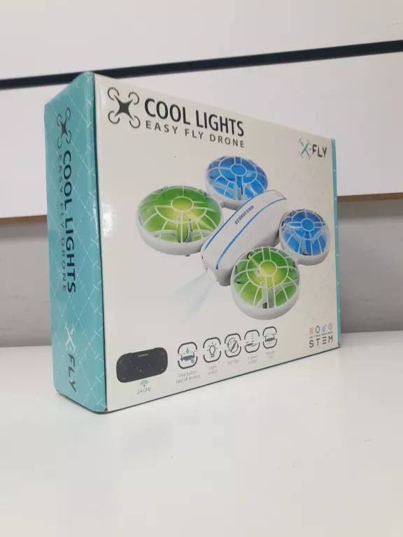 dron-zdalnie-sterowany-dla-dzieci-z-kolorowymi-swiatlami-cool-lights-xfly-marka-248811-958954