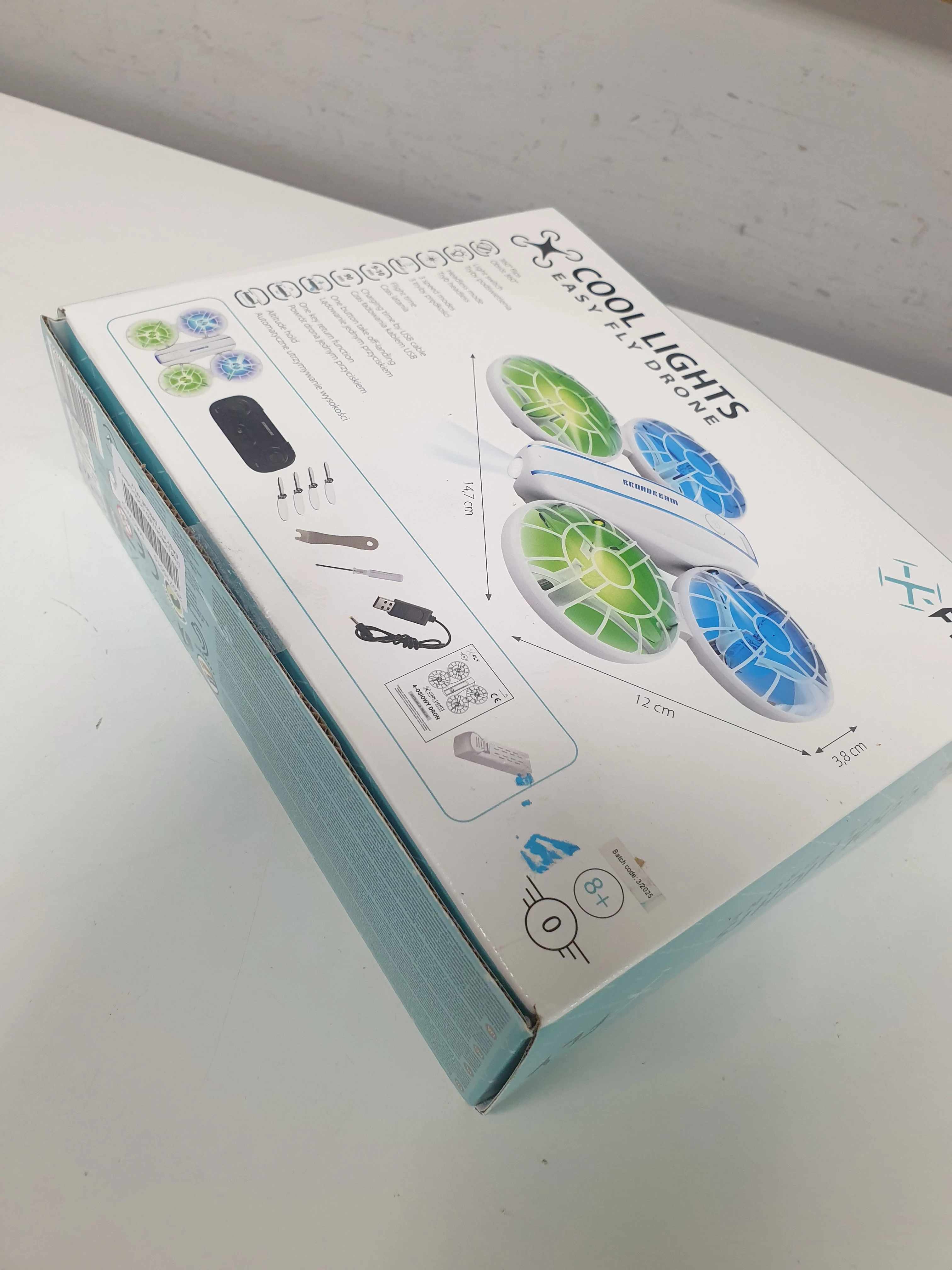 dron-zdalnie-sterowany-dla-dzieci-z-kolorowymi-swiatlami-cool-lights-xfly-kod-producenta-l6082