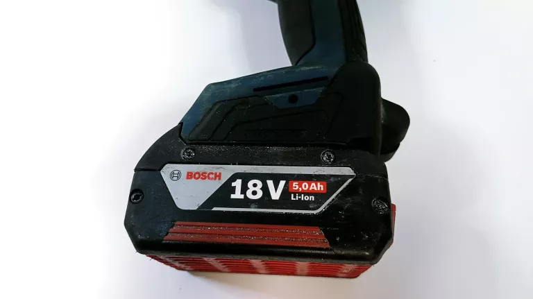 KLUCZ UDAROWY BOSCH GDS 18V-1050H / AKUMULATOR 5.0 AH / WALIZKA