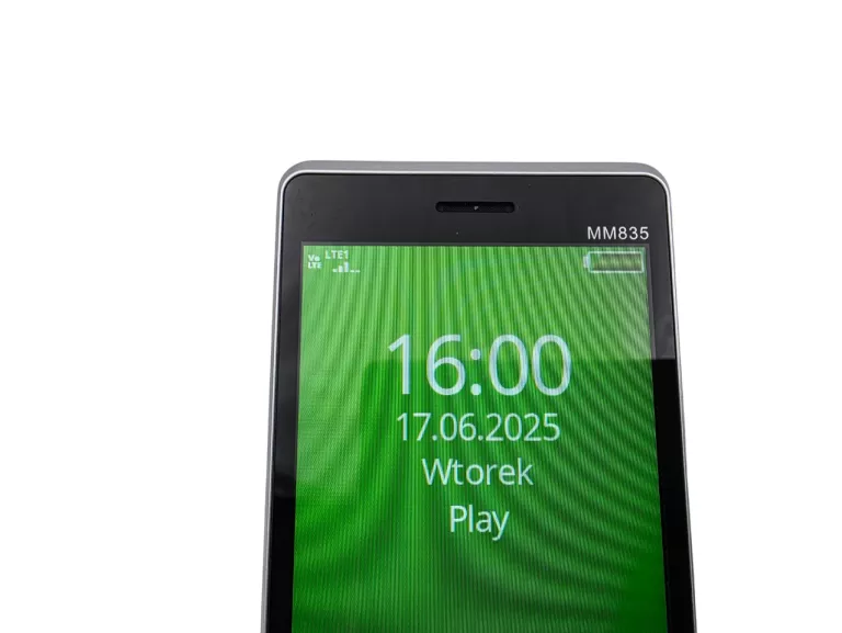 TELEFON Z KLAPKĄ MAXCOM MM835 3.5" 48/128MB 1400MAH