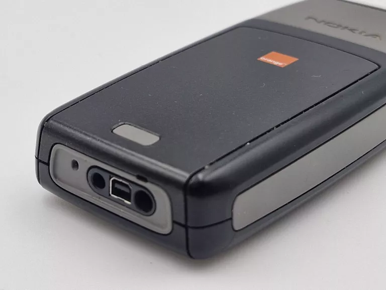 TELEFON NOKIA 1600 RH-64