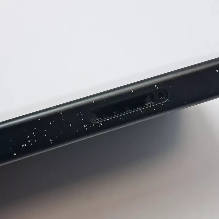 TELEFON IPHONE 15