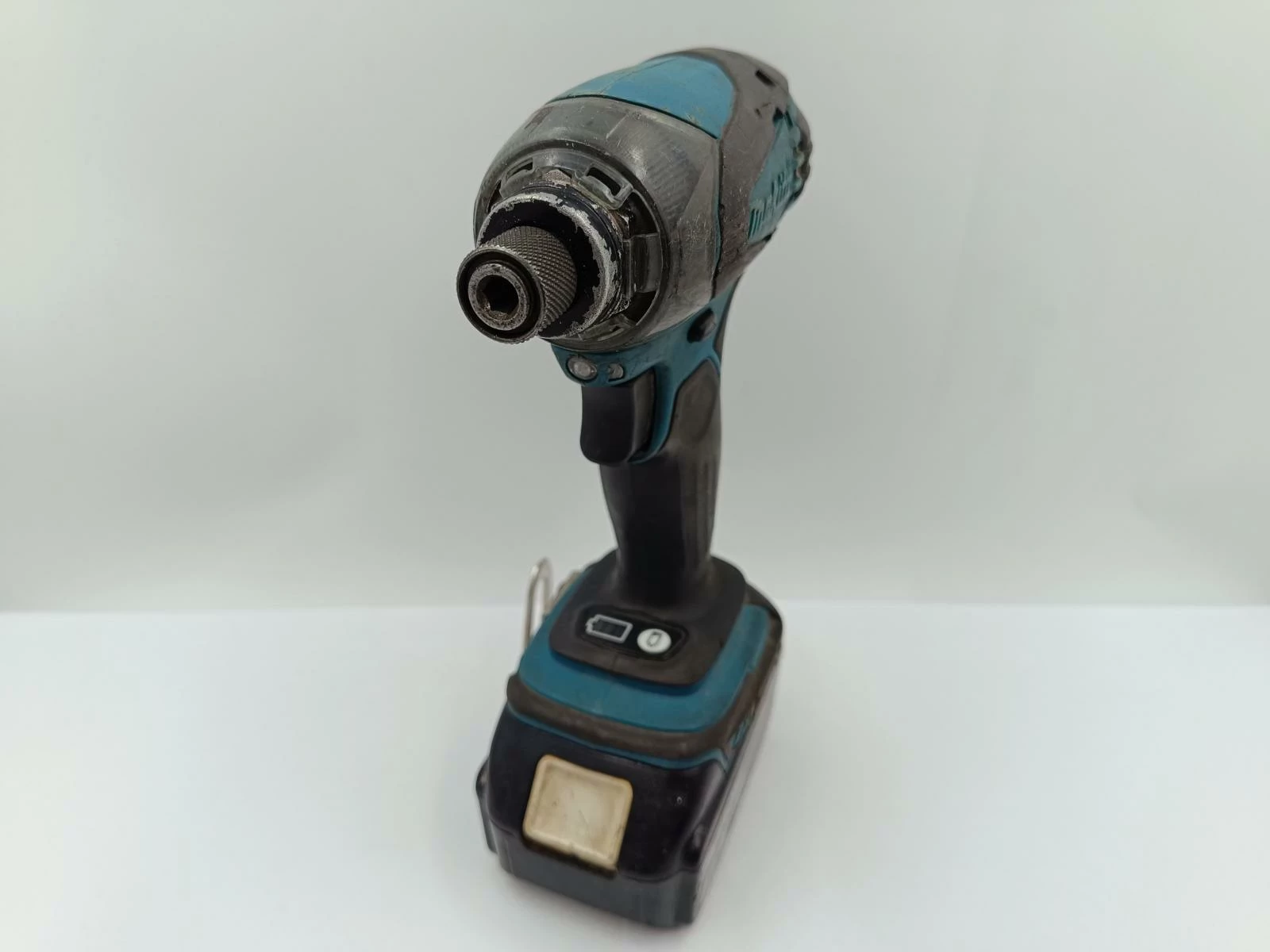 zakretarka-udarowa-makita-dtd-146-akumulator-5ah-brak-ladowarki-stan-11323-2