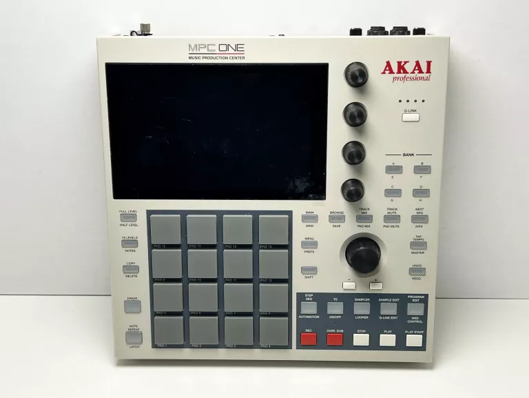 SAMODZIELNA STACJA ROBOCZA AKAI MPC ONE