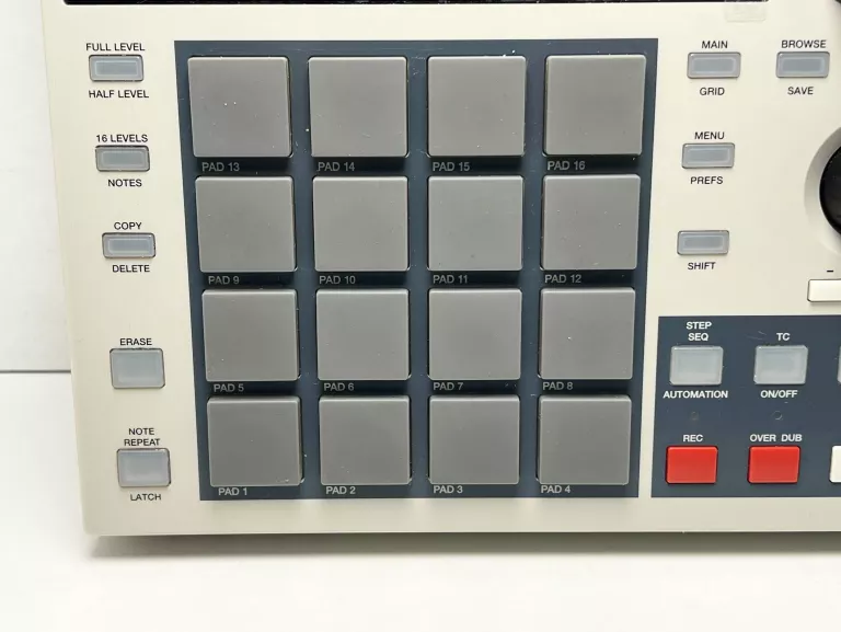 SAMODZIELNA STACJA ROBOCZA AKAI MPC ONE