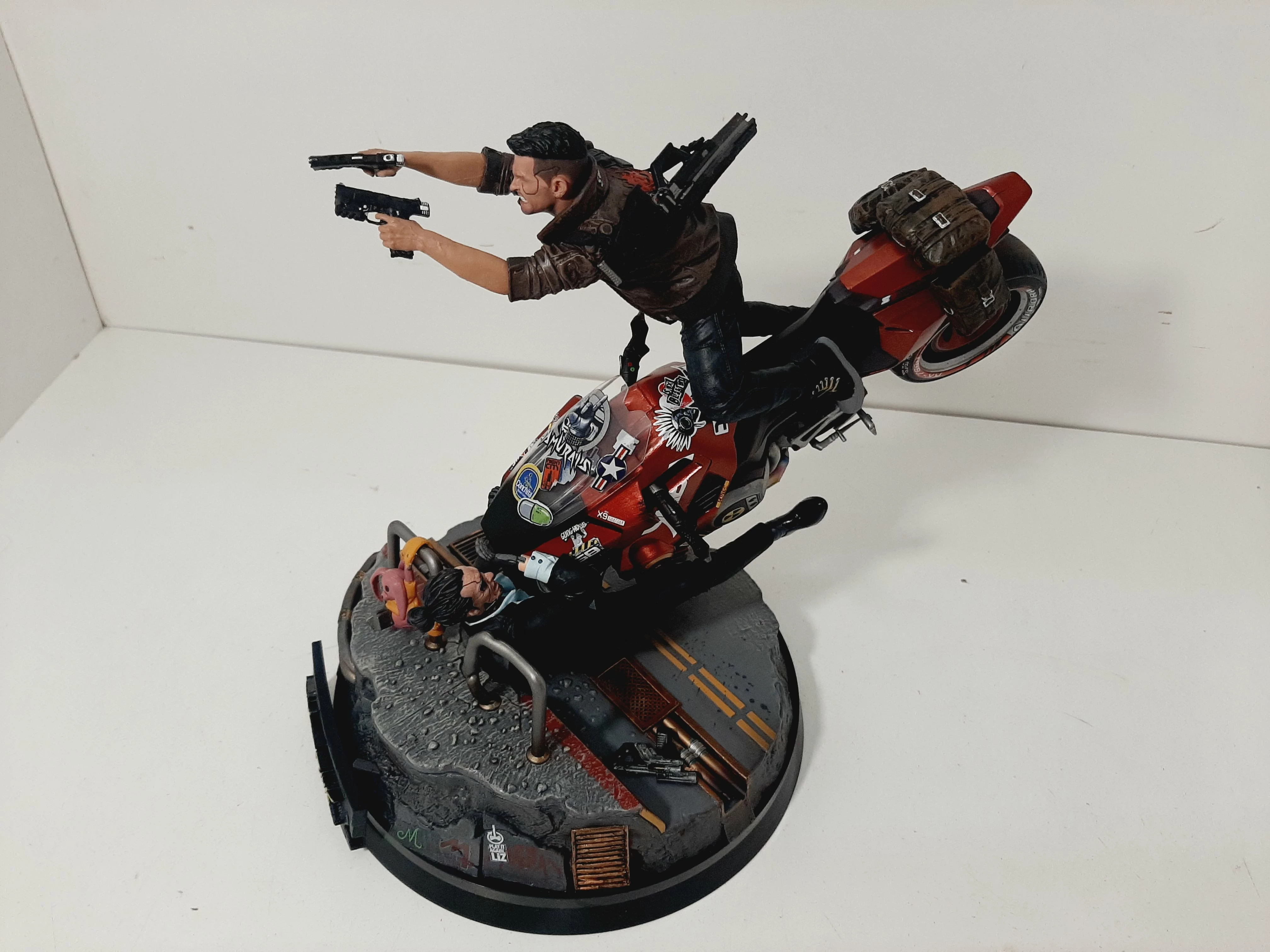 cyberpunk-2077-figurka-kolekcjonerska-marka-248811-1155929