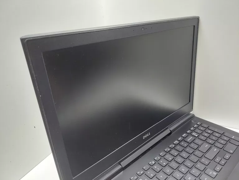 LAPTOP DELL P65F I7-6700HQ/16GB RAM/2 TB HDD