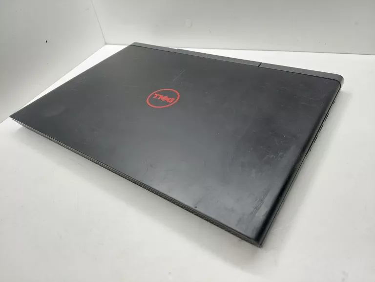 LAPTOP DELL P65F I7-6700HQ/16GB RAM/2 TB HDD
