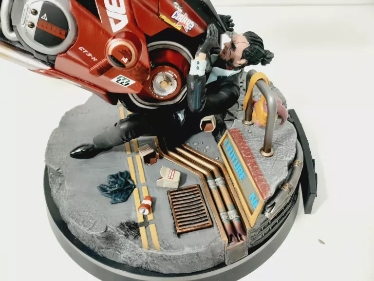 cyberpunk-2077-figurka-kolekcjonerska-wysokosc-produktu-3000