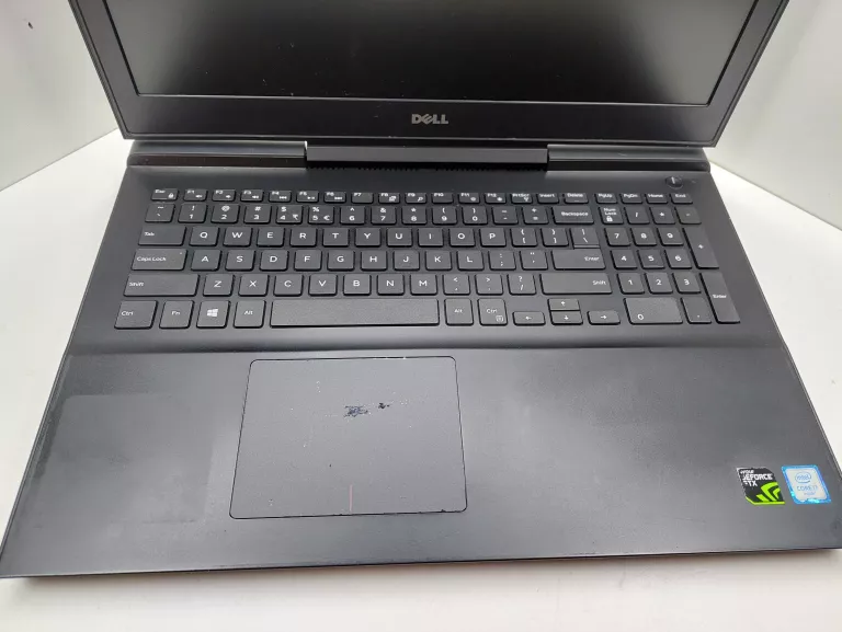 LAPTOP DELL P65F I7-6700HQ/16GB RAM/2 TB HDD