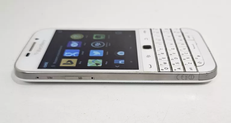 telefon-blackberry-classic-q20-216gb-pamiec-ram-202865-214129
