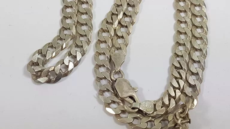SREBRNY ŁANCUSZEK Z ZAWIESZKA KRZYZ 36,61 G 925P