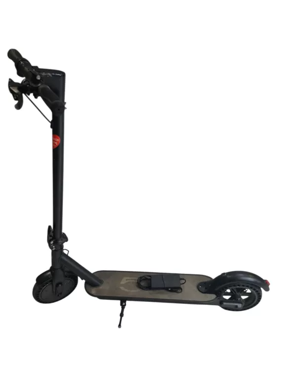 hulajnoga-elektryczna-fiat-500-f500-f85-radna-1-wolow-gracja