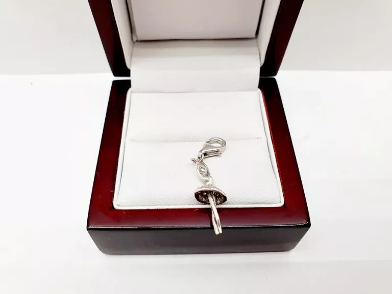 ELEGANCKA SREBRNA ZAWIESZKA DO BRANSOLETKI KARABIŃCZYK BALERINA 925 1,70G