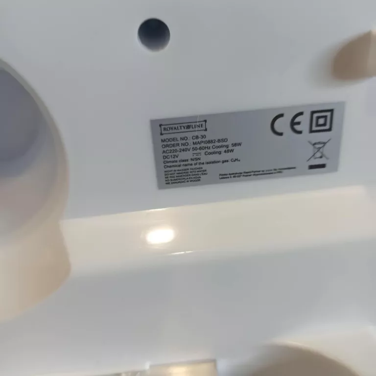 LODÓWKA TURYSTYCZNA 30L 12V/230W ROYALTY LINE CB-30