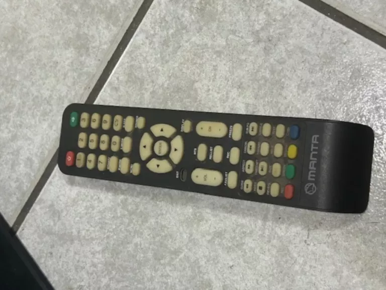 TELEWIZOR MANTA 24LFN38L @OPIS!!!!!