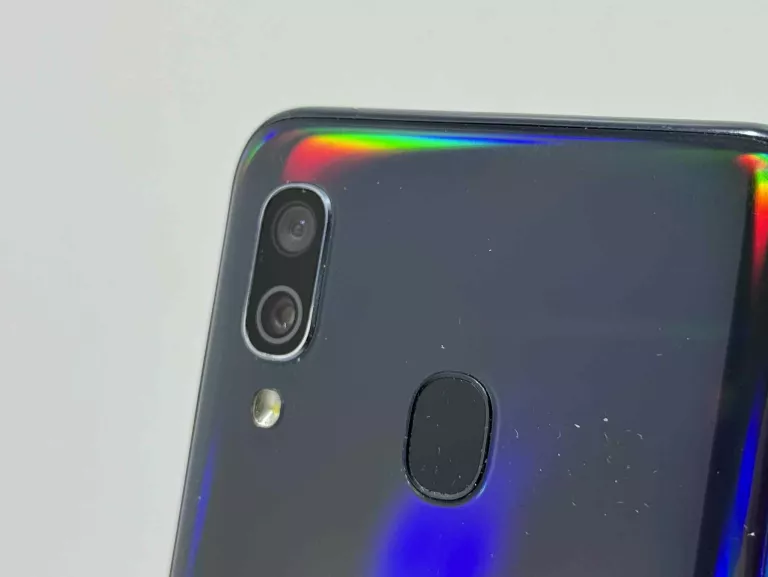 SAMSUNG A40 4/64GB