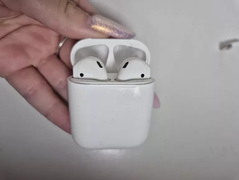 SŁUCHAWKI DOUSZNE APPLE AIRPODS GEN 2 KOMPLET