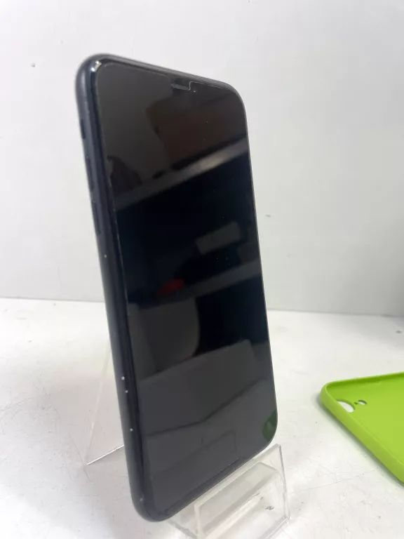 TELEFON APPLE IPHONE XR 64GB 6.1" BAT. 75%