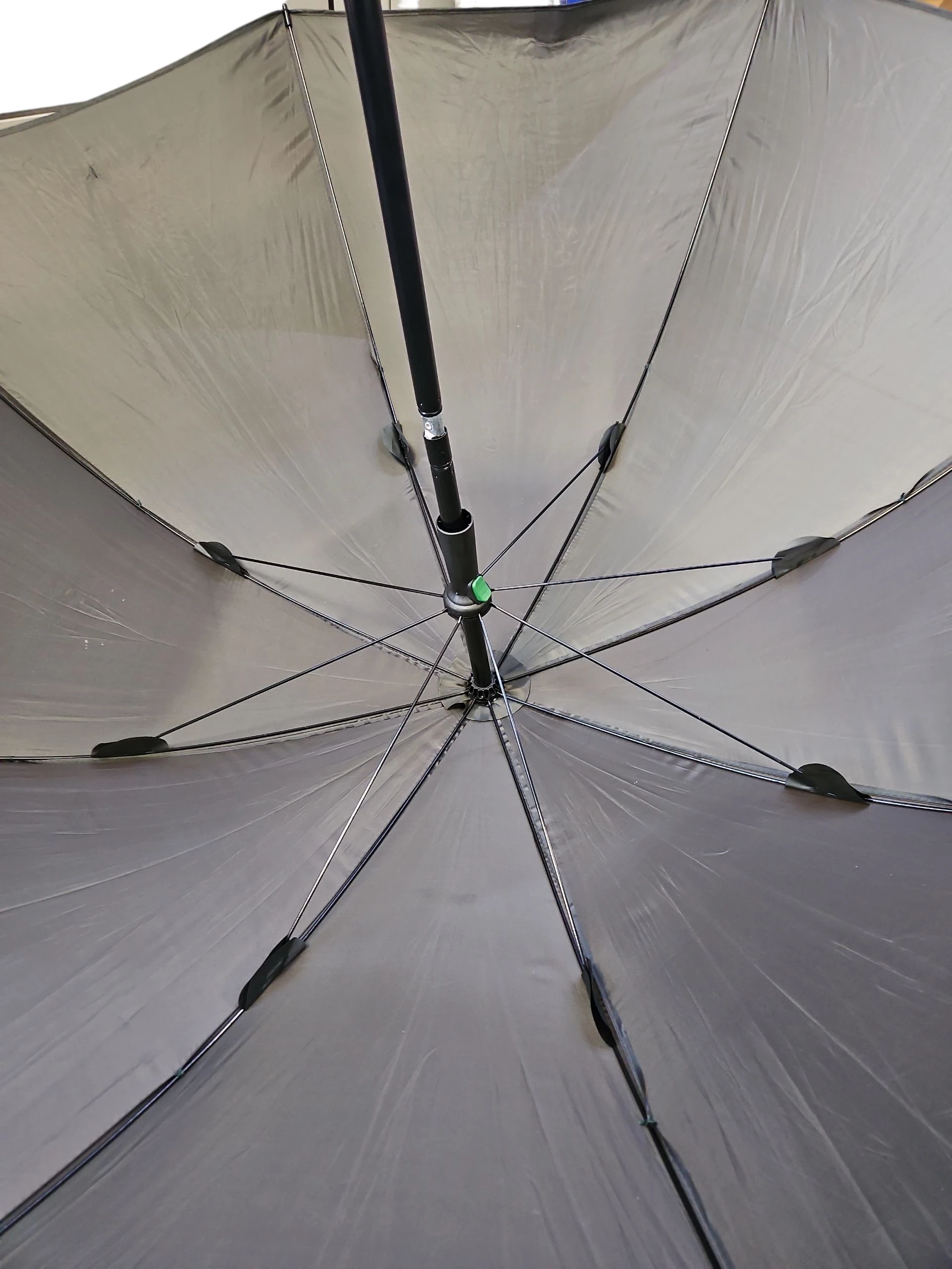 parasol-wedkarski-robinson-champions-team-stan-11323-2