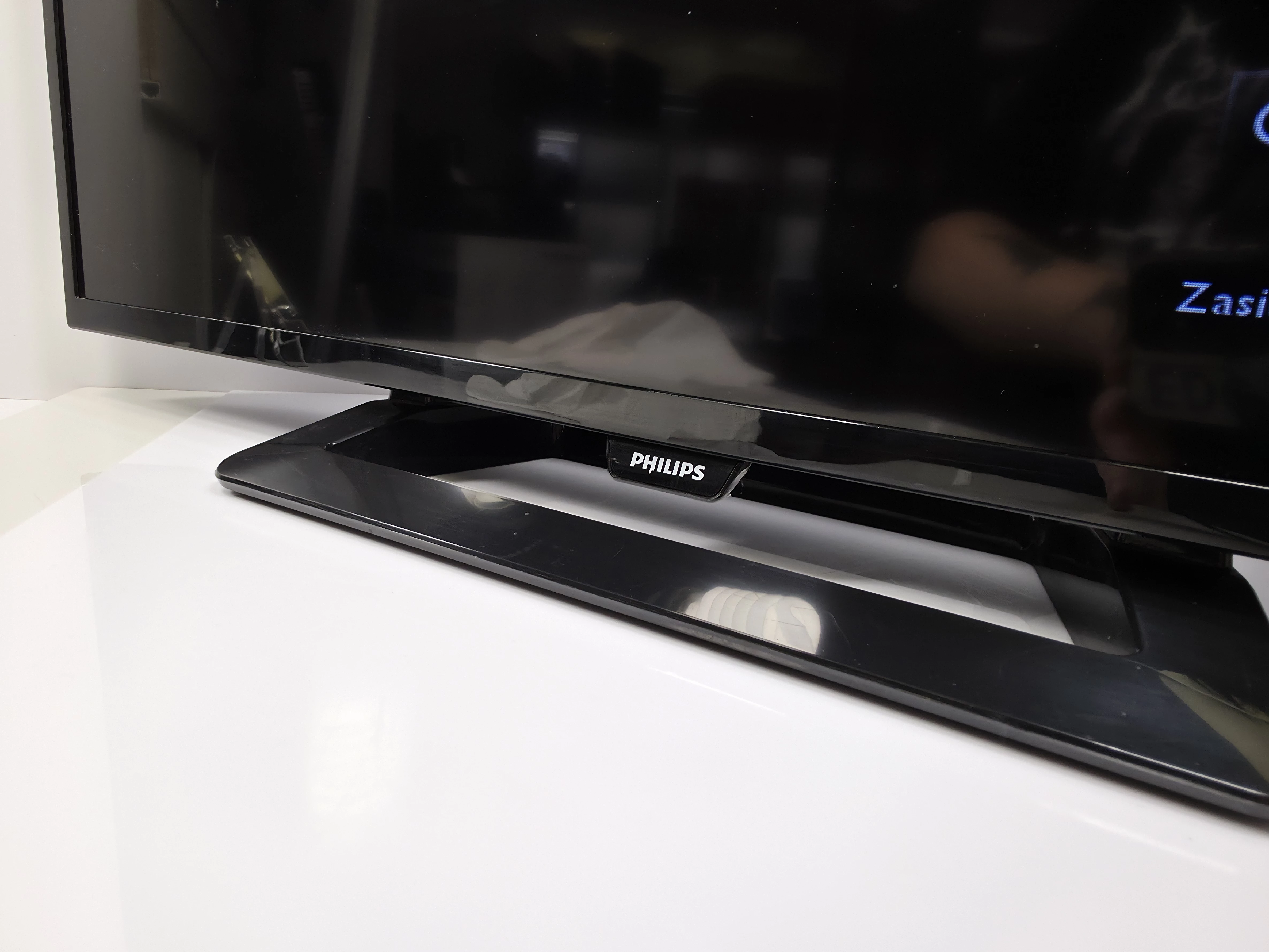 telewizor-led-philips-32phh410088-32-cale-full-hd-stan-11323-2