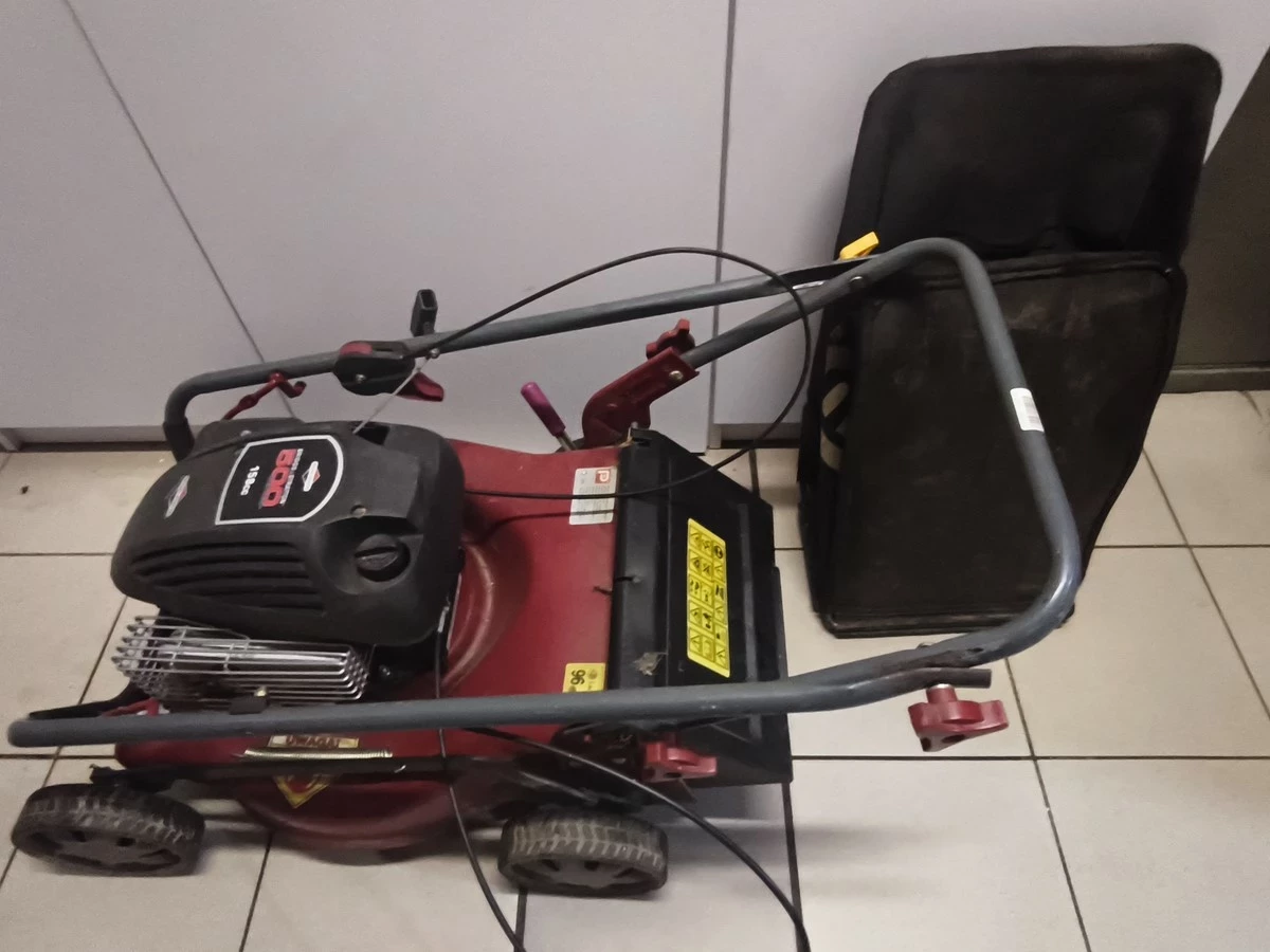 kosiarka-spalinowa-performance-world18h-bs40-a-158cm3-460mm-opis-tysiaclecia-3539-skarzysko-kamienna