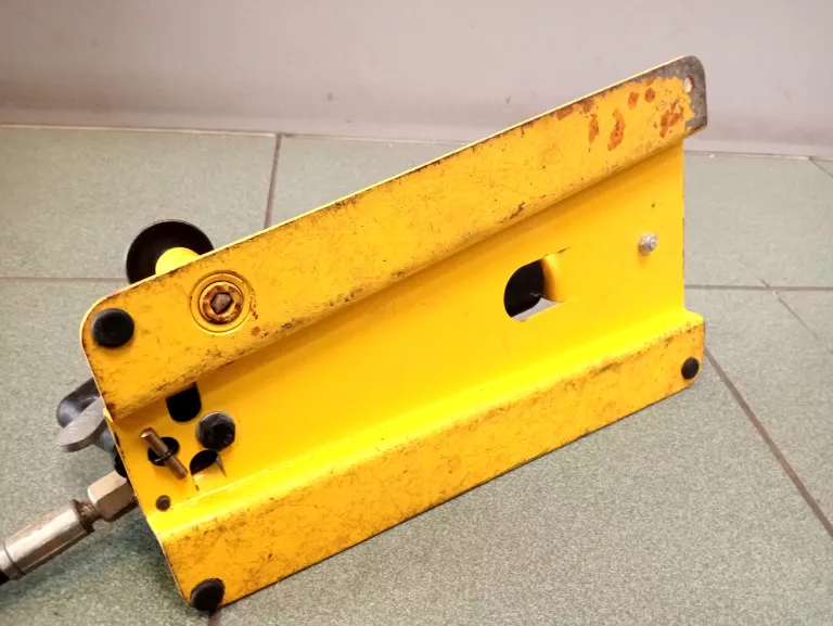 prasa-hydrauliczna-nozna-zaciskarka-do-rur-rehau-baudat-hhp-12-hfp-12-kod-producenta-p67