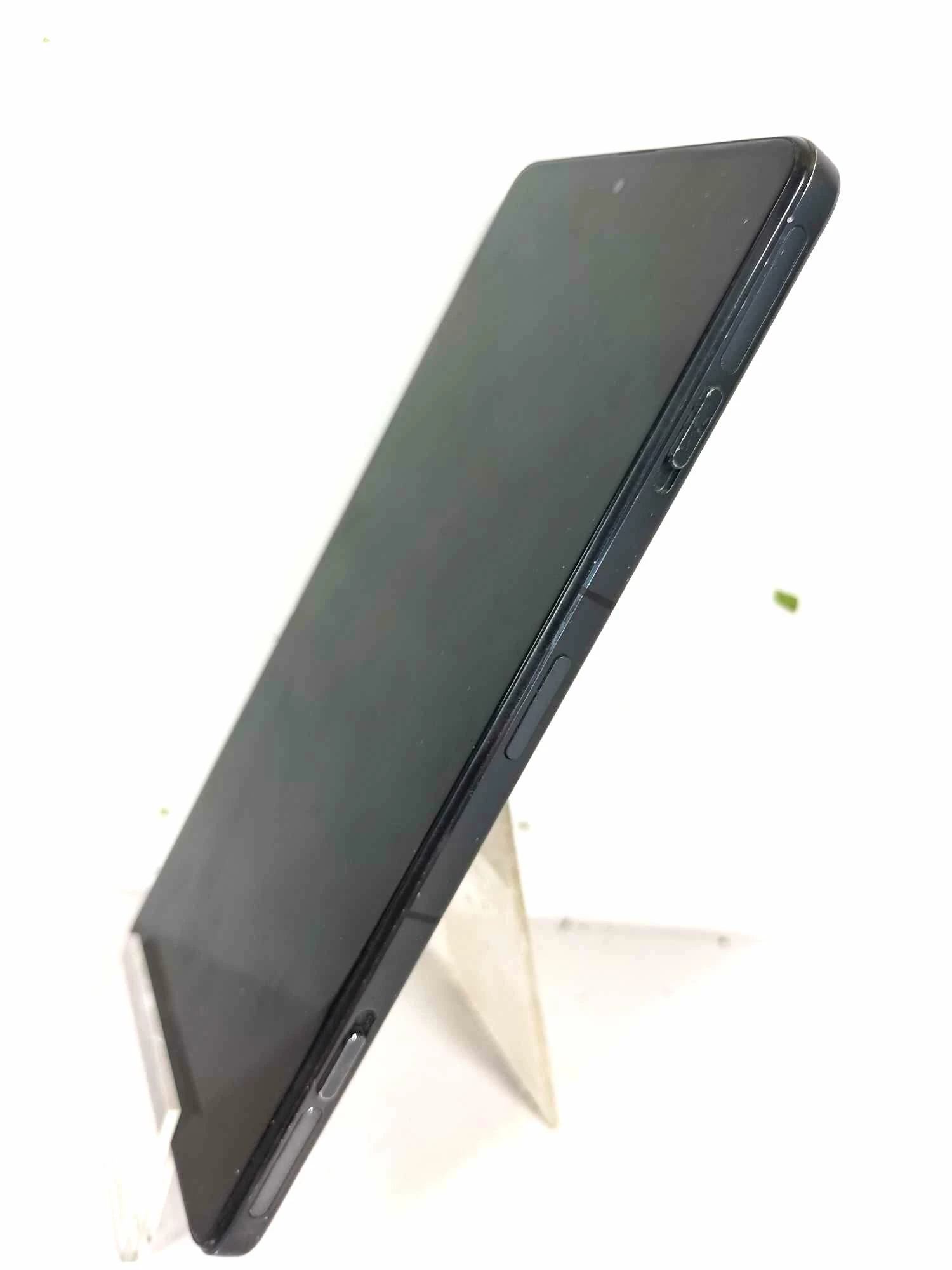 telefon-xiaomi-poco-f4-gt-12256gb-stan-11323-2