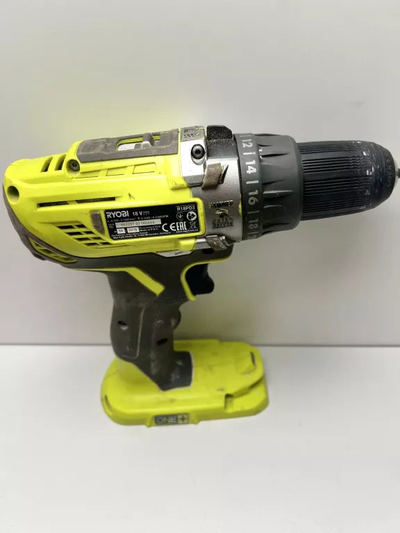 ZESTAW ELEKTRONASRZEDZI RYOBI /R18IW3/R18PD3/R18AG/1AKU 4,0AH/1AKU 2,0AH/L