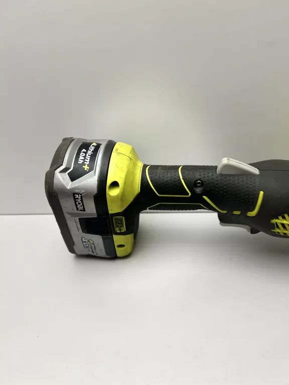 ZESTAW ELEKTRONASRZEDZI RYOBI /R18IW3/R18PD3/R18AG/1AKU 4,0AH/1AKU 2,0AH/L