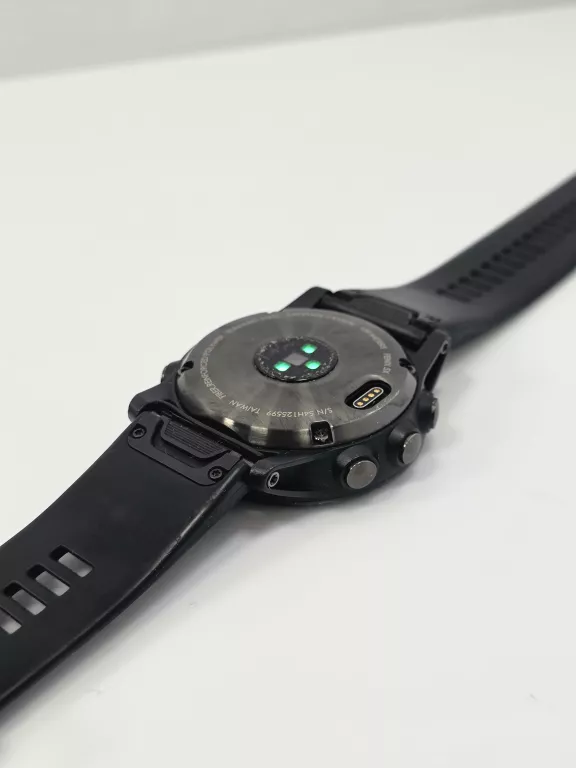 ZEGAREK SPORTOWY GARMIN FENIX 5X SAPPHIRE WRAZ Z WYMIENNYMI OPASKAMI