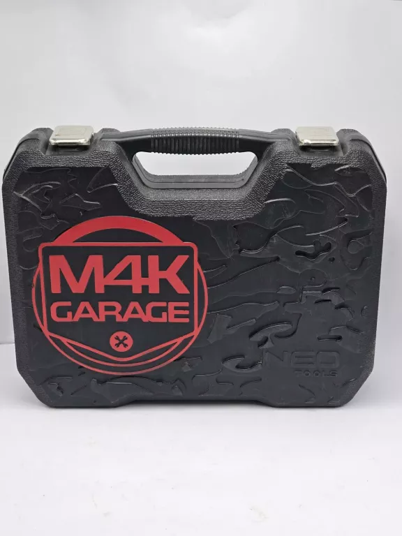 ZESTAW NARZĘDZI M4K GARAGE 90 ELEMENTÓW NEO