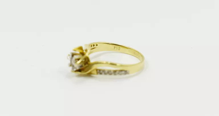 ZŁOTY PIERŚCIONEK Z DIAMENTAMI 0,06CT / 0,08CT (750, 3,89G, R:17)
