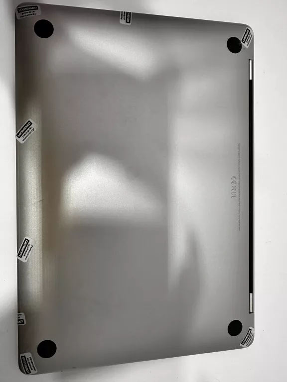 LAPTOP APPLE MACBOOK PRO M1 2020 A2338 - 256GB/8GB - PUDEŁKO- PARAGON