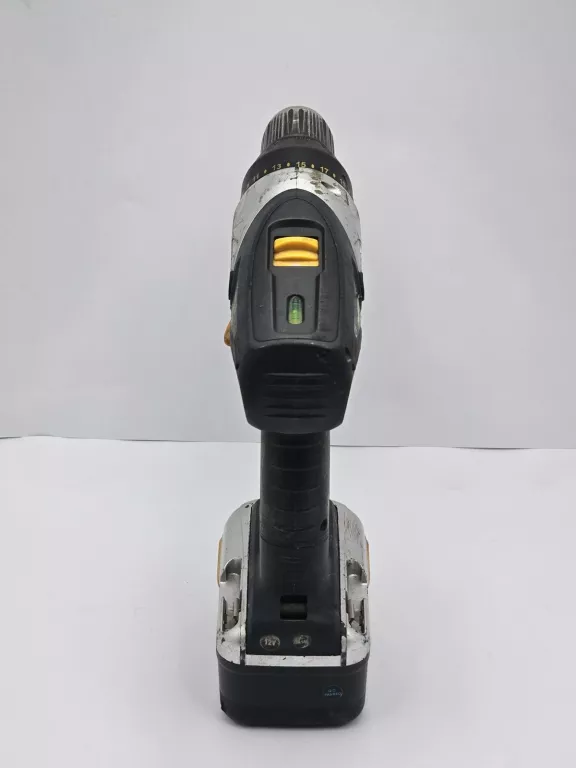 wkretarka-macallister-mac12cn2b-2xakum-12v-ladowarka-walizka-zasilanie-209202-1769478