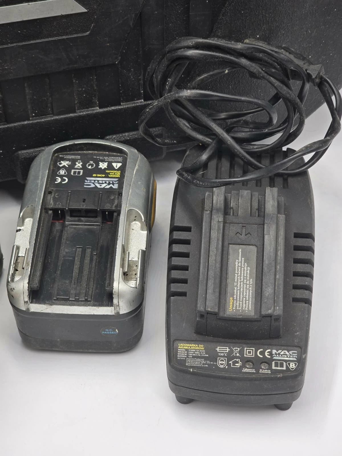 wkretarka-macallister-mac12cn2b-2xakum-12v-ladowarka-walizka-ean-gtin-4547048634775