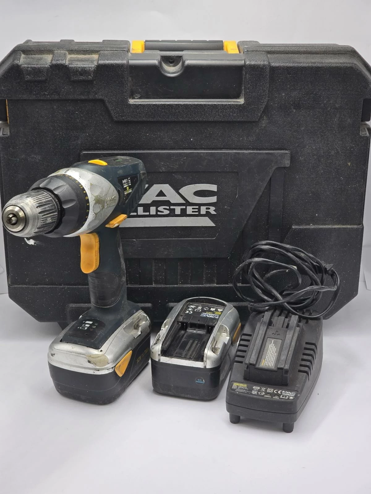 wkretarka-macallister-mac12cn2b-2xakum-12v-ladowarka-walizka-boleslawa-chrobrego-8-pszczyna-milz-2