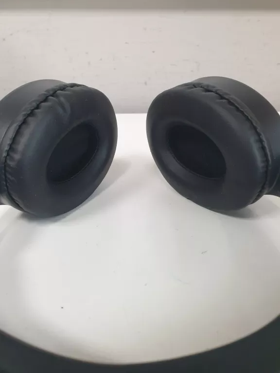 SŁUCHAWKI BLUETOOTH NAUSZNE ROSELAND