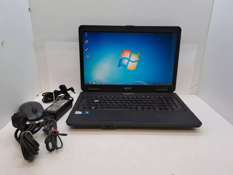 LAPTOP ACER ASPIRE 5734Z WIN7 INTEL PENTIUM DUAL-CORE 2/265GB +ŁAD+MYSZ