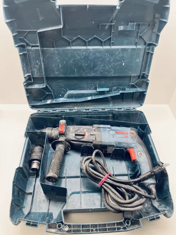 MŁOT UDAROWO-OBROTOWY BOSCH GBH 2-28 F PROFESSIONAL